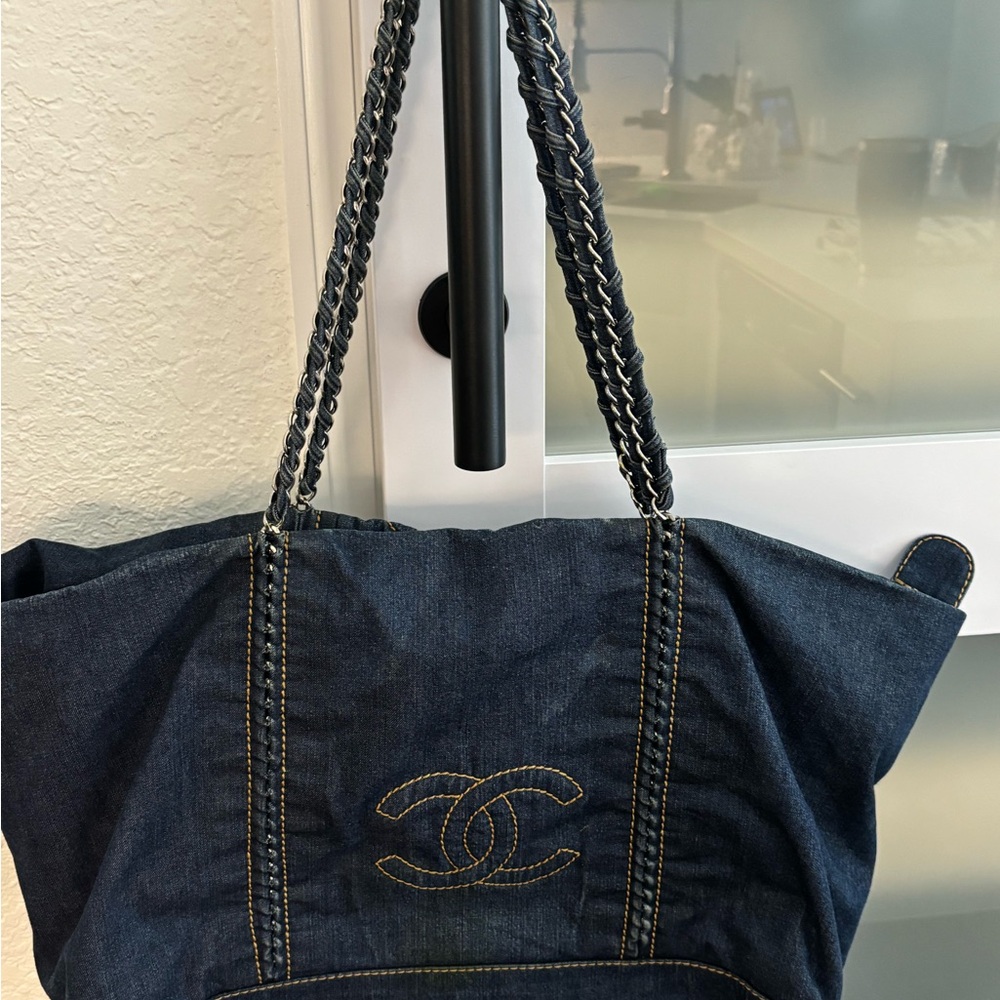 Blue Denim Tote Bag GREAT BARGAIN! Need to part with it after 20 plus years